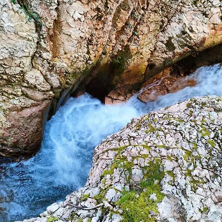 Hébergement de vacances Cottege In Pietra Sul Fiume *