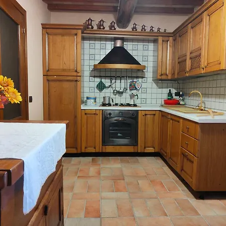 Cottege In Pietra Sul Fiume Holiday home Frontone