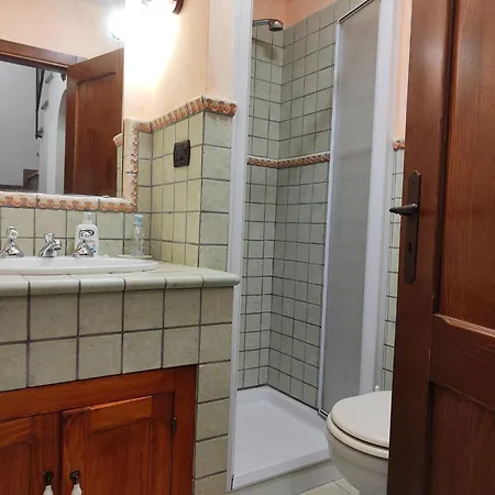 Holiday home Cottege In Pietra Sul Fiume Frontone