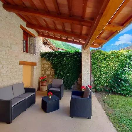 Cottege In Pietra Sul Fiume Holiday home