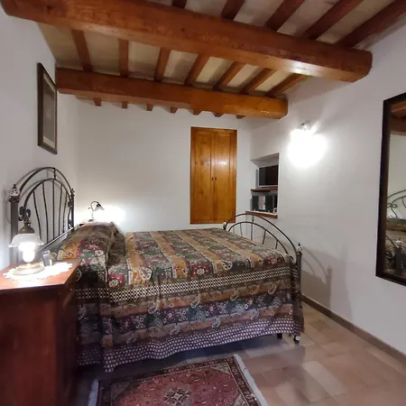 Holiday home Cottege In Pietra Sul Fiume Frontone